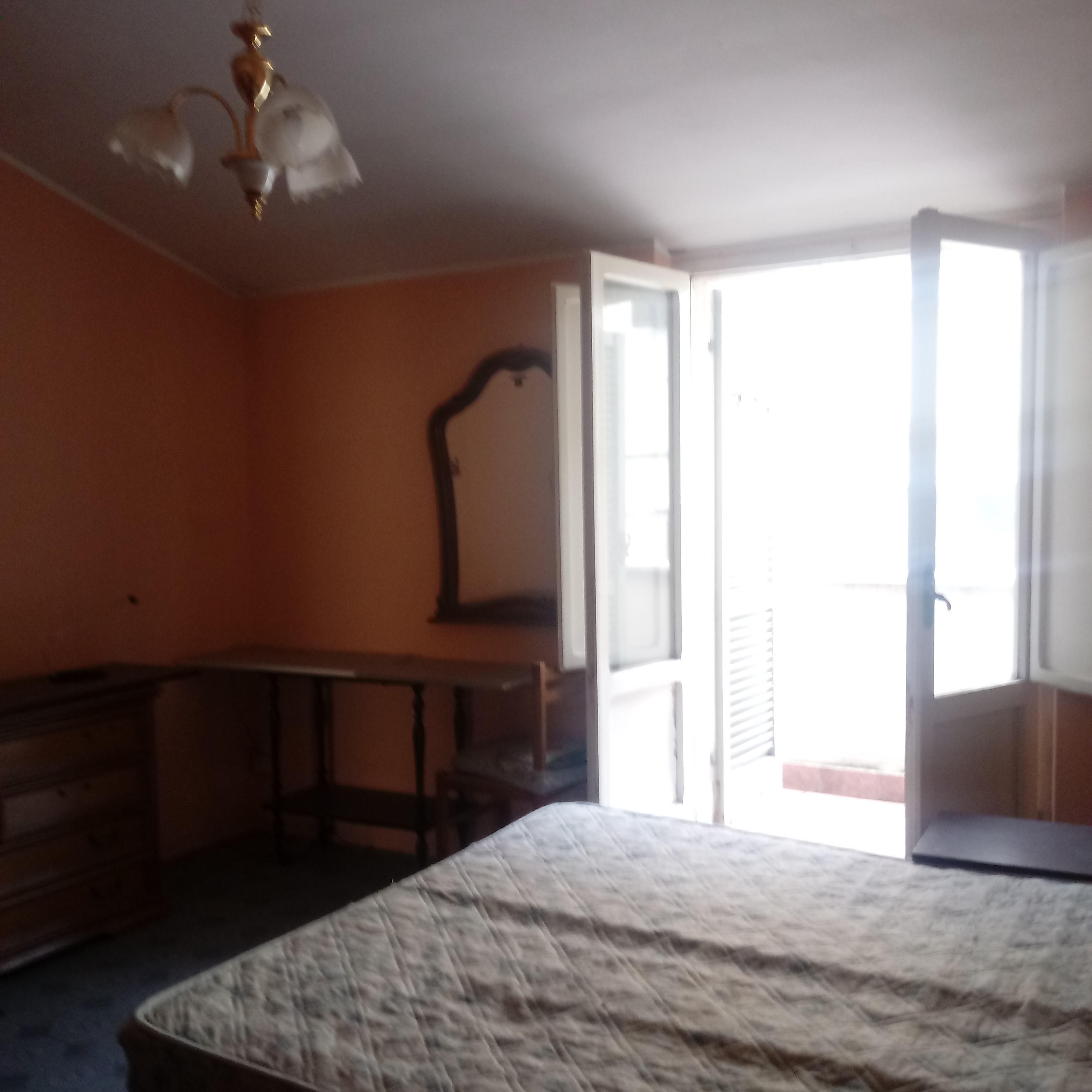 CASA SEMINDIPENDENTE IN CENTRO STORICO